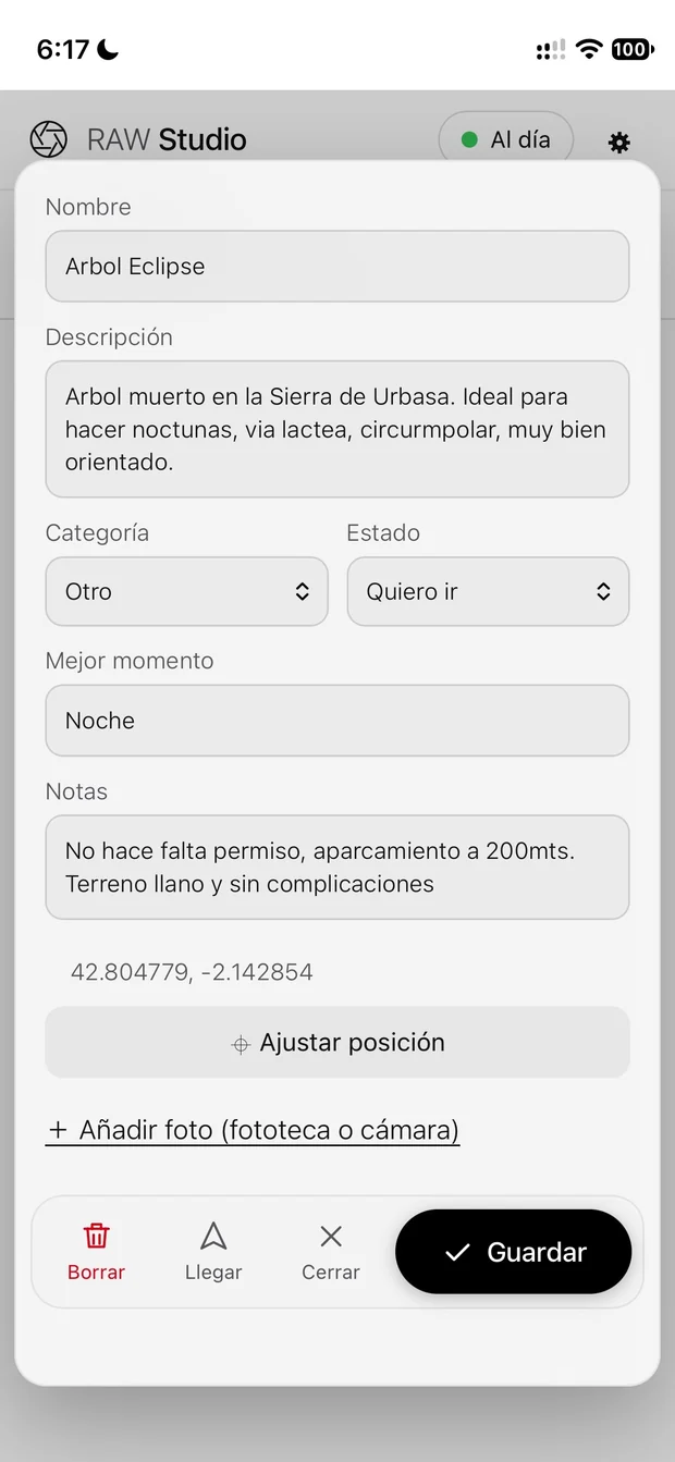 Ficha de un lugar en el iPhone: nombre, descripción, categoría, estado, mejor momento, notas y coordenadas